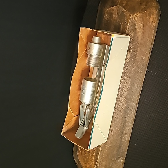 Vintage Reed's Rocket Nut Cracker - Picture 6 of 11